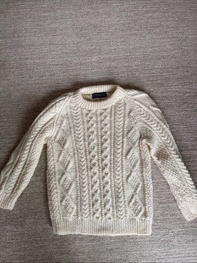 Irish Cable Knit Sweater - Crewneck - Cream. XS.